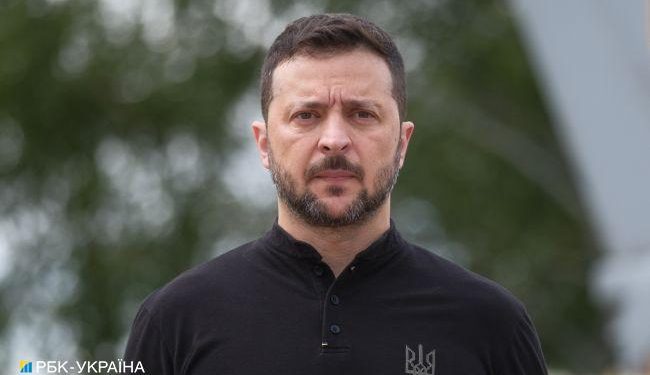 Zełenski wkrótce mówił o przebieraniu się Bidena