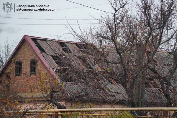 Fedorow pokazał skalę zniszczeń po rosyjskim nalocie na Zaporoże (ZDJĘCIE i WIDEO)