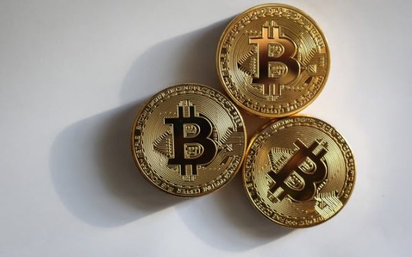 Rekordowy napływ kapitału do Ethereum-ETF, szef Tethera uznał USDT za „paliwo” dla wzrostu BTC: co nowego