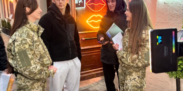 Słynna ukraińska piosenkarka w imię rozgłosu zorganizowała „nalot” na centrum handlowe w centrum Lwowa