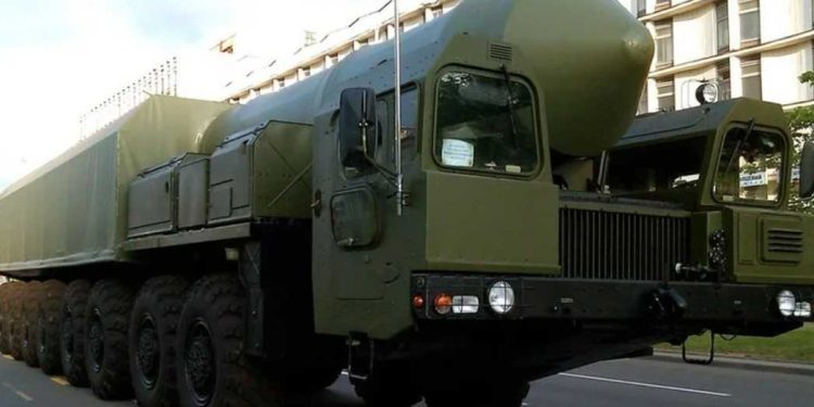 „W nadchodzących dniach”: USA ostrzegały przed groźbą drugiego uderzenia Oresznika na Ukrainę