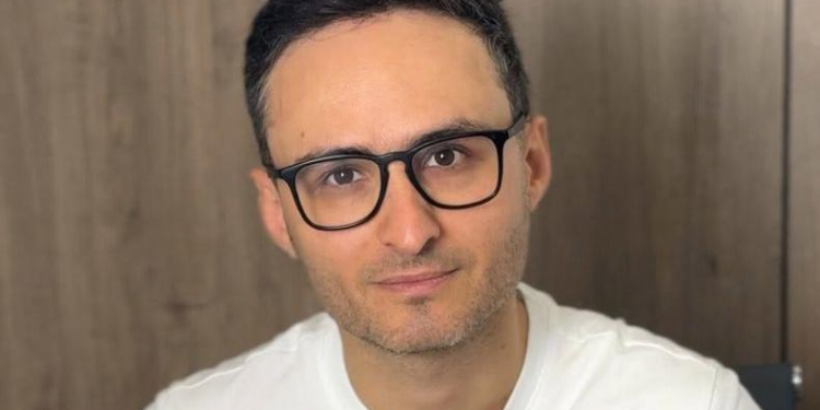 Komik Igor Postikhkin wpadł w szeregi sił zbrojnych