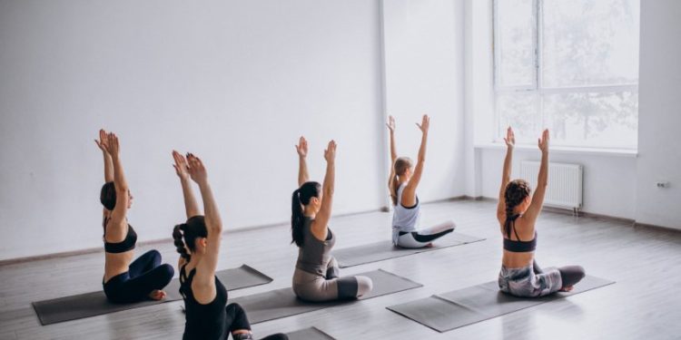 Czym pilates różni się od jogi? Który trening wybrać?