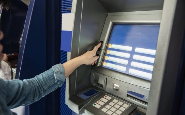 Średnia kwota wypłaty gotówki w bankomatach w 2024 r. Wzrosła o 19%