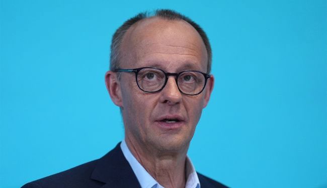 Merts mówi: USA I Rosieya Zvyuzhaye przez szefa Ukrainy