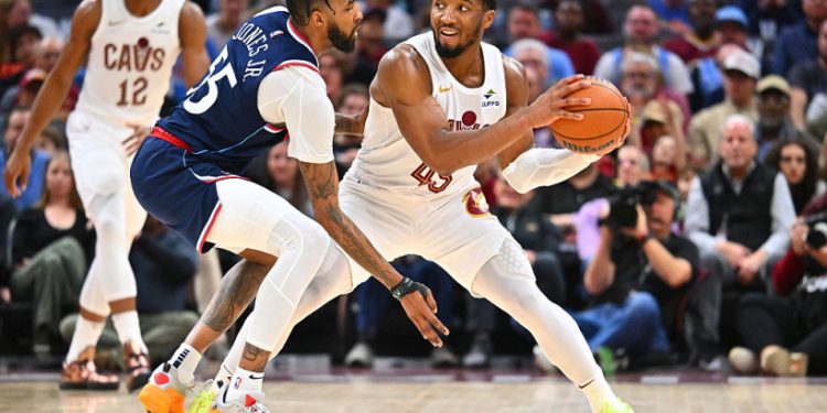 NBA-a. Cleveland pokonuje Clippers w spektakularnym meczu, Houston i Golden State wygrywają pewnie