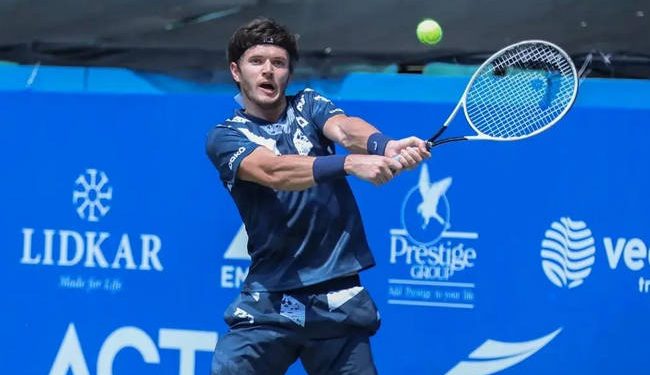 Kampiny. Orłow przegrał w trzech setach w finale kwalifikacyjnym i nie awansował do głównej drabinki Challengera
