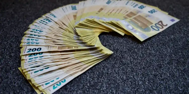 Kursy walut na 25 marca: NBU zaktualizował wartość dolara, euro i złotego