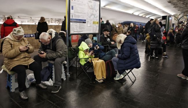Kijów i niższe regiony są w stanie gotowości z powodu zagrożenia rakietami balistycznymi