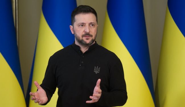 Zełenski o kontyngencie pokojowym: propozycji jest wiele i jest ich coraz więcej