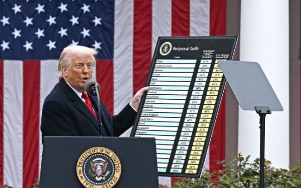 Metalurdzy są atakowani. Co straci gospodarka Ukrainy z powodu ceł Trumpa