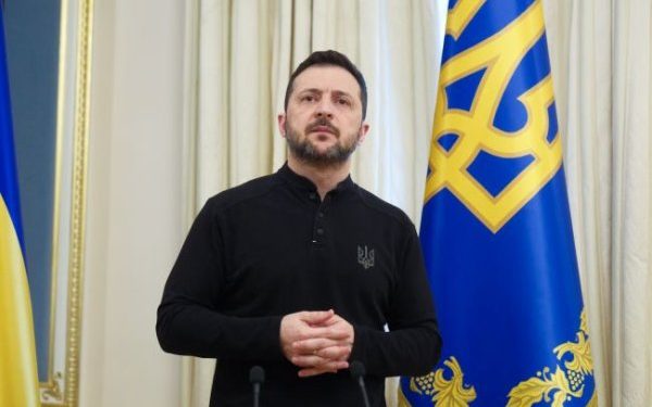 Zełenski podał jedyną możliwość zwrotu części okupowanych terytoriów