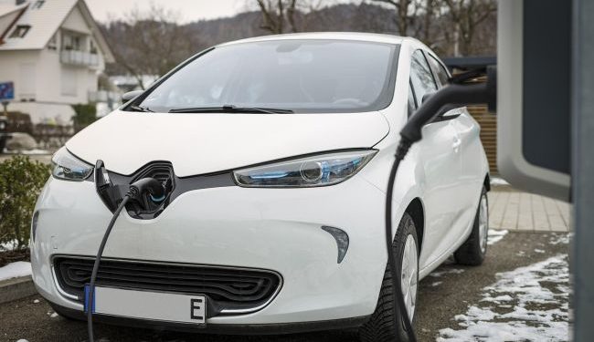 UE i Chiny uzgadniają minimalne ceny samochodów elektrycznych z Chin