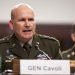 Ukraina wydaje się rozwiązywać problem niedoboru żołnierzy, mówi generał NATO