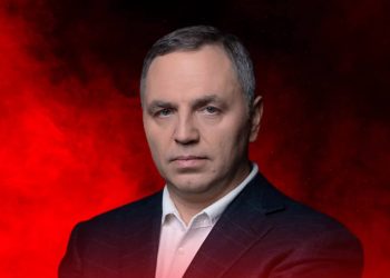 Kim jest Andrij Portnow: sprawy karne, spory i działalność w zespole Janukowycza