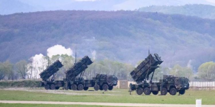 USA mogą sprzedać Ukrainie Patrioty zamiast przekazać je za darmo