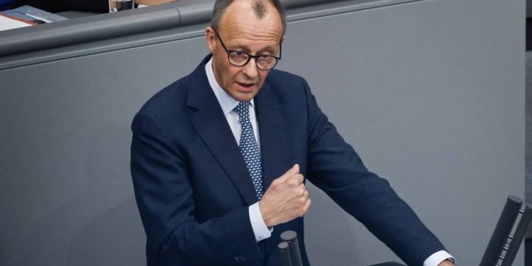 Niemcy potwierdziły zniesienie ograniczeń dotyczących zasięgu broni dla Ukrainy