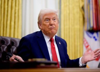 Trump oświadczył, że Stany Zjednoczone nie mają związku z atakami Izraela na Iran, ale zagroził odpowiedzią w przypadku ataku na Amerykę. Zaproponował również mediację.