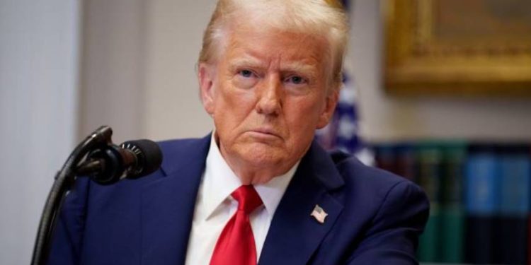 W Los Angeles rozmieszczono 2000 żołnierzy Gwardii Narodowej w związku z masowymi protestami wywołanymi nalotami imigracyjnymi i surowymi działaniami służb porządkowych.