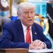 Trump sprzeciwia się zaangażowaniu USA w wojnę między Izraelem a Iranem, obawiając się eskalacji konfliktu oraz sprzeczności z polityką „Ameryka przede wszystkim”.