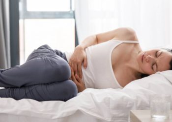 Babcine receptury na zapalenie pęcherza: jak leczyć w domu u mężczyzn, kobiet i dzieci