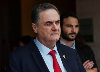 Minister obrony Izraela oświadczył, że ajatollah Chamenei nie powinien pozostać u władzy. Siły Obronne Izraela (Cahal) otrzymały jasne instrukcje dotyczące eliminacji tego zagrożenia.