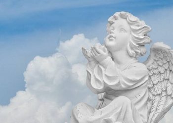 Poznaj historię, znaczenie imienia Albert, kiedy obchodzi imieniny oraz jak świętować Dzień Anioła z życzeniami i wierszami.