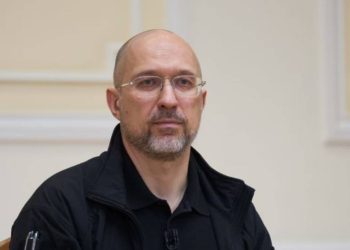 Do Rady Najwyższej wpłynęła uchwała o dymisji premiera Denysa Szmyhala. Jego następczynią może zostać Julia Swyrydenko, propozycję już przedstawił prezydent.