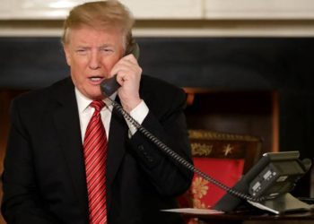 Trump rozmawiał z Putinem o wojnie w Ukrainie. Prezydent Rosji zadeklarował, że nie odstąpi od swoich celów. Trwają rozmowy o kontynuacji negocjacji.
