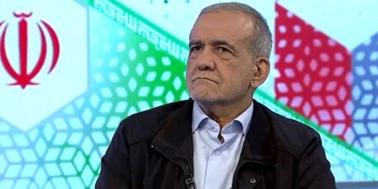 Prezydent Iranu Masud Pezeszkian został ranny podczas izraelskiego ataku na budynek Najwyższej Rady Bezpieczeństwa Narodowego, gdy trwała wojna.
