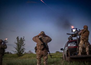 W nocy z 20 na 21 lipca Rosja zaatakowała Ukrainę 426 dronami i 24 rakietami. Obrona powietrzna zniszczyła lub zneutralizowała 224 cele. Zaangażowano lotnictwo, walkę radioelektroniczną i mobilne grupy ogniowe.