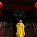 W Chinach przeora klasztoru Shaolin, Shi Yongxina, oficjalnie oskarżono o defraudację majątku świątyni, wykroczenia seksualne oraz naruszenie zakonnych ślubów.