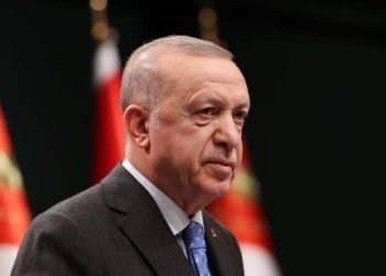 Erdogan chce zorganizować spotkanie Putina i Trumpa w Stambule w sprawie Ukrainy — prezydent Turcji zapowiedział nowe rozmowy telefoniczne w tym tygodniu.