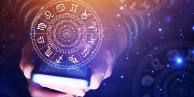 Horoskop na 8 lipca 2025 dla wszystkich znaków zodiaku: dzień emocjonalnych decyzji i wpływu burz magnetycznych. Astrologiczne porady dotyczące miłości, finansów i zdrowia.