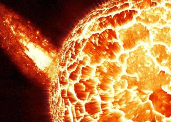 Silne burze magnetyczne prognozowane na 12 lipca 2025 roku mogą wpłynąć na zdrowie i samopoczucie. Sprawdź szczegóły, zalecenia i wpływ na organizm.