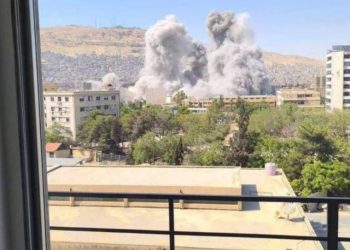 Izrael zaatakował centrum Damaszku: zniszczono Sztab Generalny i Ministerstwo Obrony Syrii, pojawiają się doniesienia o możliwym trafieniu w pałac prezydencki
