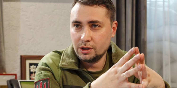 Rosja planuje utworzyć strefę buforową o głębokości do 10 km na terytorium obwodu dniepropietrowskiego — poinformował Kyryło Budanow, nazywając te działania politycznym manewrem.