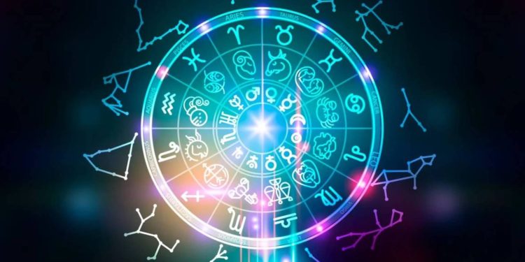 Poznaj swój horoskop na 13 lipca 2025 dla każdego znaku zodiaku. Porady, ostrzeżenia, burza magnetyczna — wszystko, co musisz wiedzieć, by dobrze przeżyć ten dzień.