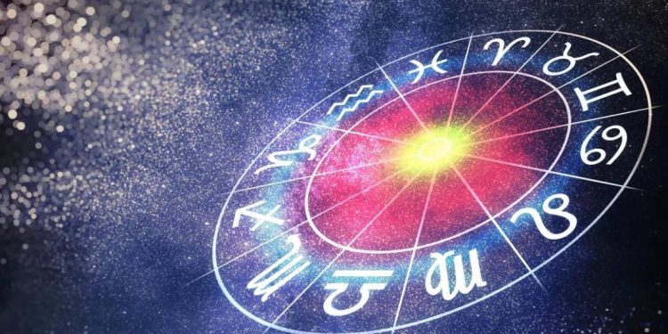 Dowiedz się, co przygotowały gwiazdy dla każdego znaku zodiaku na 22 lipca 2025 roku. Prognoza na dzień: miłość, pieniądze, kariera i zdrowie.