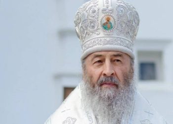 Zełenski odebrał obywatelstwo Onufremu za współpracę z Rosją. SBU ujawniła rosyjski paszport i kontakty z patriarchą Cyrylem.