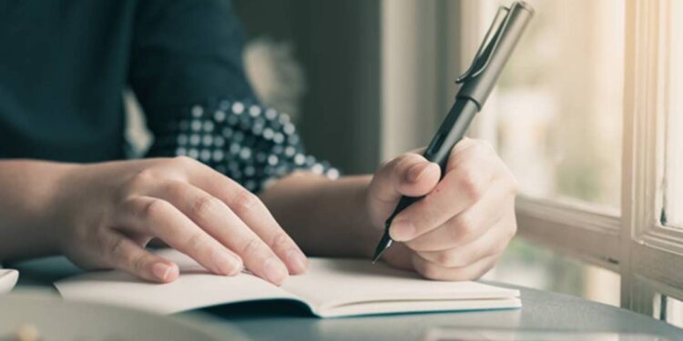Dowiedz się, jak poprawnie pisać wyjątkowy czy wyjatkowy. Praktyczny poradnik ortograficzny dla każdego użytkownika języka polskiego.
