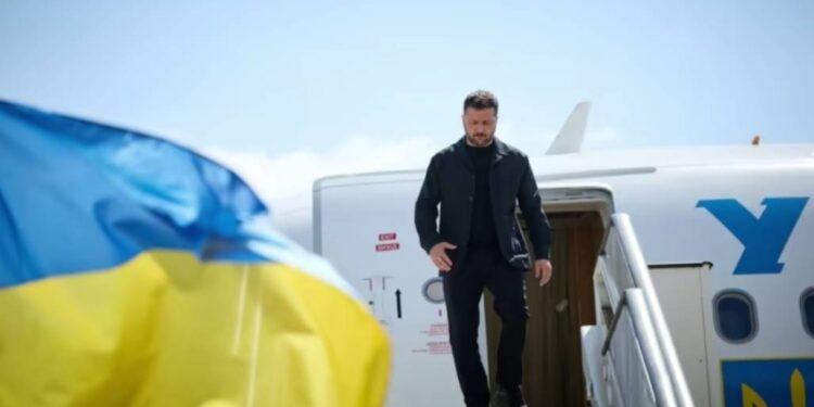 Wołodymyr Zełenski przybył do Waszyngtonu na rozmowy z Donaldem Trumpem. W Białym Domu omówione zostaną gwarancje bezpieczeństwa dla Ukrainy oraz zakończenie wojny.