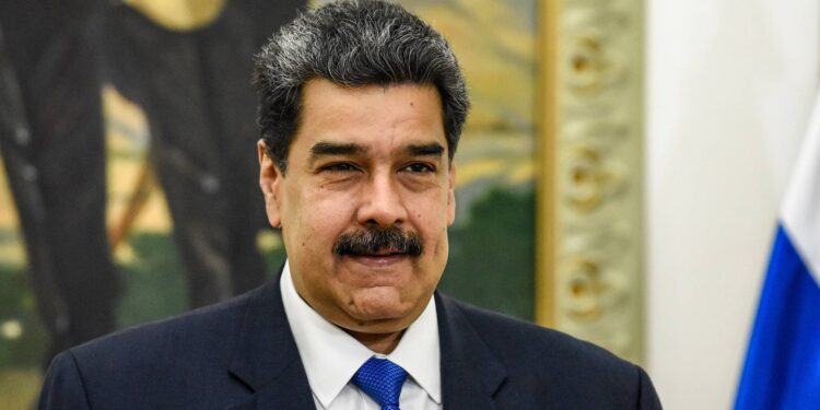Stany Zjednoczone ogłosiły nagrodę w wysokości 50 milionów dolarów za pomoc w aresztowaniu Nicolása Maduro, oskarżonego o handel narkotykami i łamanie praw człowieka.