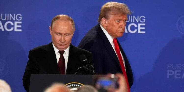 Trump i Putin prowadzili prawie trzygodzinne rozmowy na Alasce dotyczące wojny w Ukrainie. Nie osiągnięto porozumienia, kluczowe kwestie pozostały nierozstrzygnięte.
