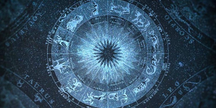 Aktualny horoskop na 4 sierpnia 2025 roku dla wszystkich znaków zodiaku. Dowiedz się, co przygotowały gwiazdy, jakie emocje będą ci towarzyszyć i jakie kroki warto podjąć.