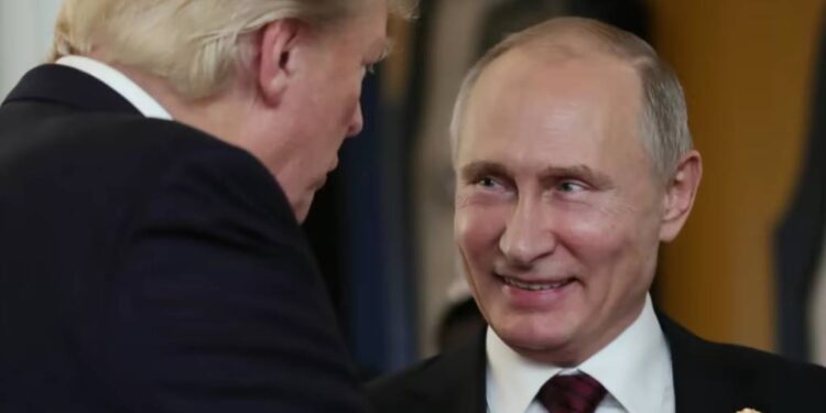 Putin nie zamierza spełnić ultimatum Trumpa dotyczącego zawieszenia broni na Ukrainie. Kreml czeka na zakończenie operacji w czterech regionach przed negocjacjami.