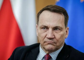 Polska zaprosiła do siebie dowódcę „Magyara”, mimo sankcji Węgier, które zabraniają mu wjazdu. Prezydent zlecił sprawdzenie sytuacji.