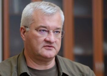 Ukraina zwraca się do Polski o kredyt w wysokości 120 mln euro na zakup systemów Piorun i armatohaubic Krab oraz prowadzi rozmowy o wspólnej produkcji broni.
