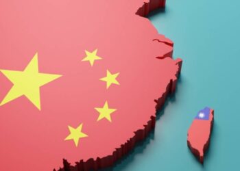 Chiny przyspieszają rozwój arsenału jądrowego w związku z planami dotyczącymi Tajwanu, budując setki nowych szybów rakietowych i mobilnych wyrzutni