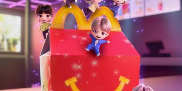 McDonald’s wprowadza do Happy Meal globalną kolekcję zabawek TinyTAN od BTS. Od 3 września 2025 dostępne także w Polsce, w dwóch unikatowych edycjach.